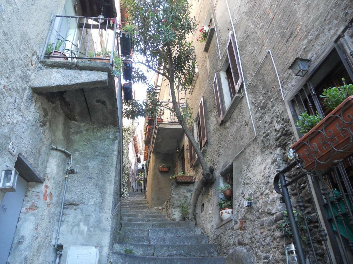 Casa Teresina - Corenno Plinio Lago Di Como Apartamento Dervio Exterior foto